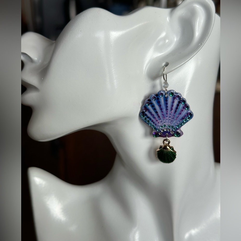 Pretty Handpainted Shell Earrings Crystal Rhinest… - image 5